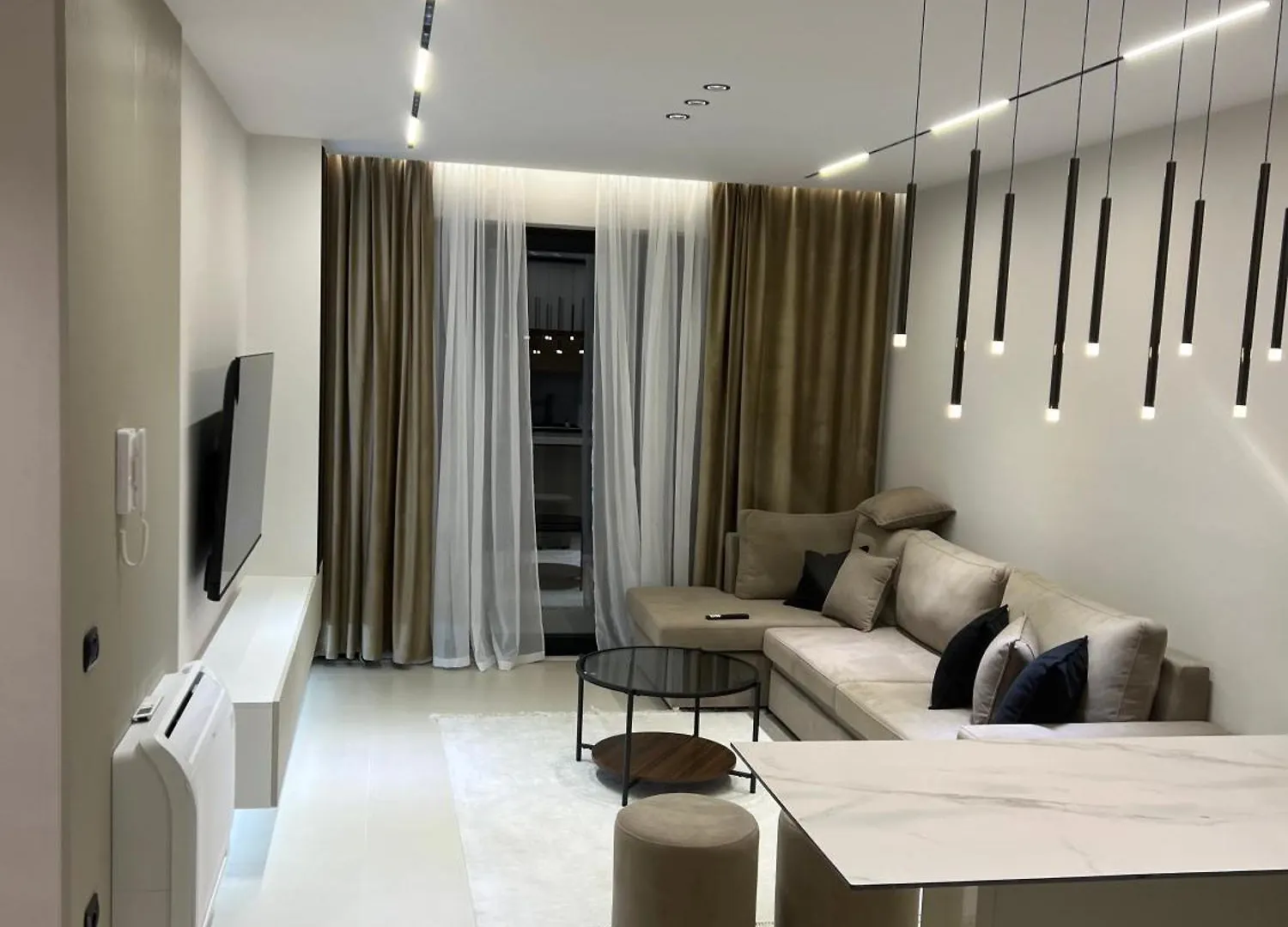 Apartamento Sunrise Home Getaway - Shëngjin